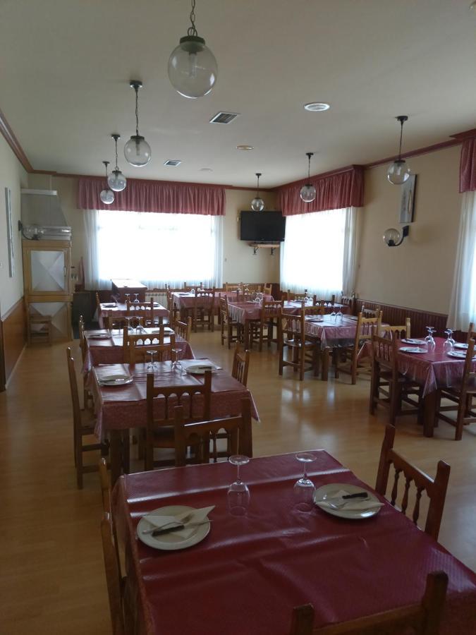 Hostal Y Albergue Carpinteiras Rodeiro Ngoại thất bức ảnh